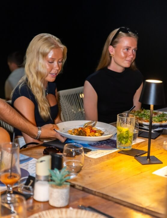 Fresh Mediterranean snacks, lunch plates, and seafood right on Laganas Beach