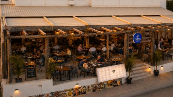 tasos restauramt laganas gallery